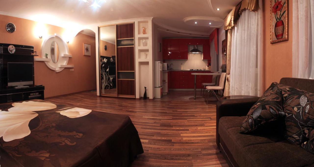 Welcome To Poltava Apartments Экстерьер фото